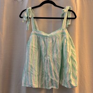 NWT Stoney Clover top